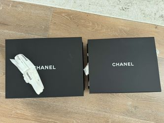 Chanel Boxes With Ribbon And Tissue