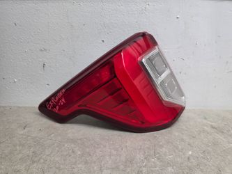 Left tail light explorer 2020 2021 2022 2023 2024 ford