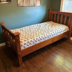 Pottery Barn Kids Kendall Twin Bed