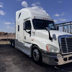 Freightliner Cascadia 
