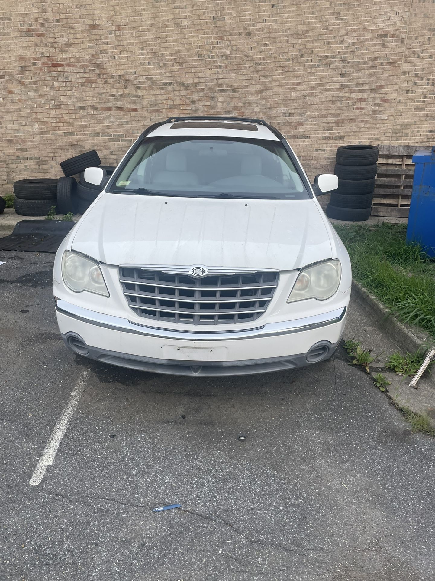 2007 Chrysler Pacifica (Parts Car) Engine, Body, Interior,Suspension.