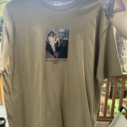 Supreme Bernadette XL Gently Used