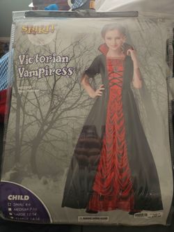Victorian vampiress small 4-6 child