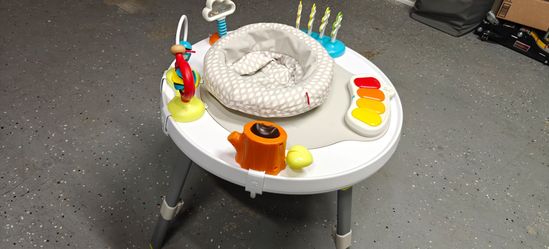 Skip Hop Baby Activity Center