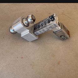 Fastway hitch for heavy duty trucks. 8” Drop/raise