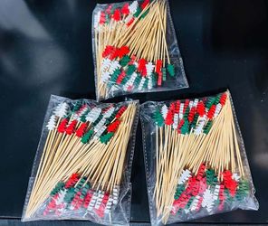 3Pac-150Pcs 5.2 inches Christmas Bamboo Food Picks Santa Party Cupcake Toppers