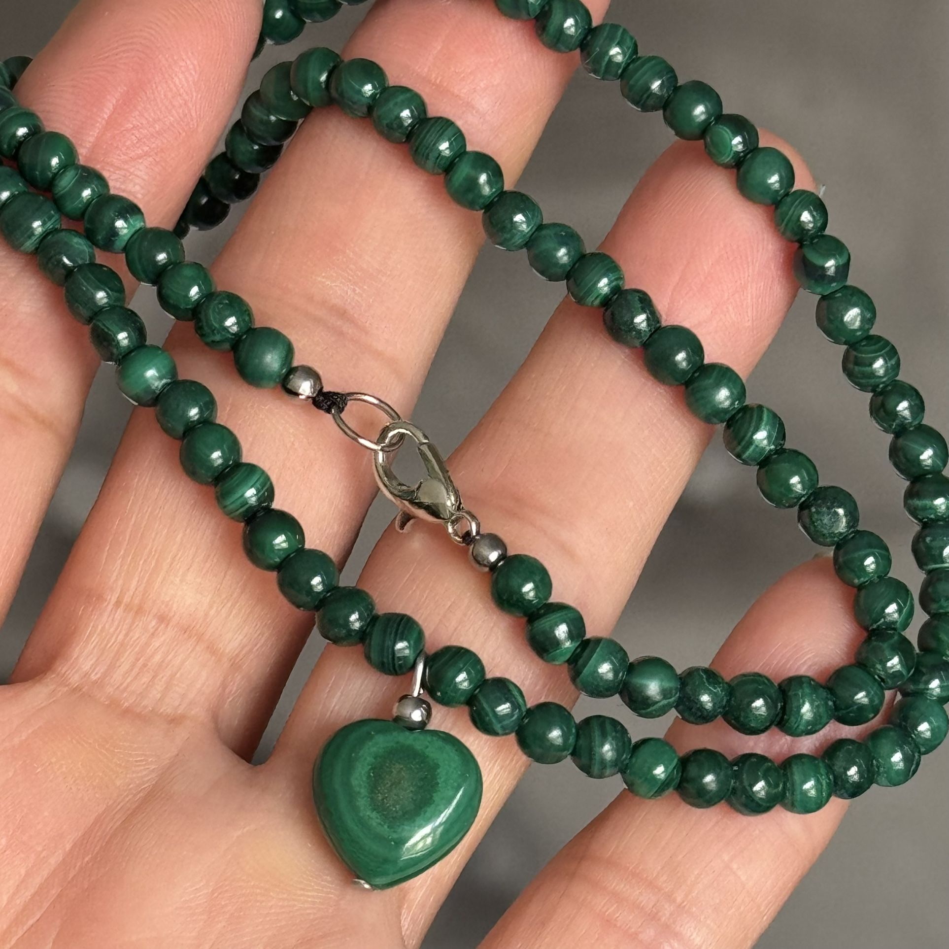 Natural Malachite Necklace 💚 17-inch