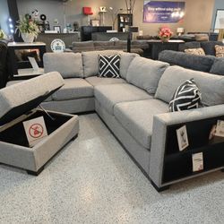 Sectional Sofa 