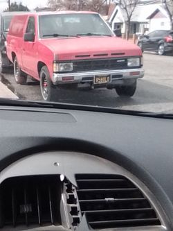 89 Nissan pick up