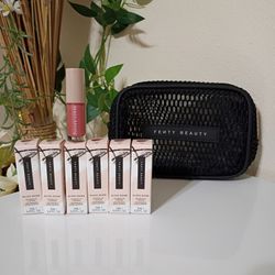 Fenty Mini Gloss Bomb Set With Pouch 