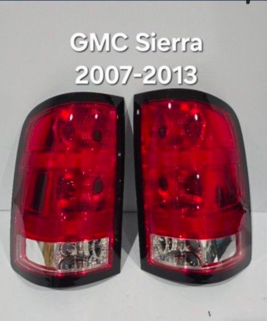 GMC Sierra 2007-2013 Tail Lights