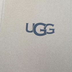 Girls Size 5 Ugg Boots