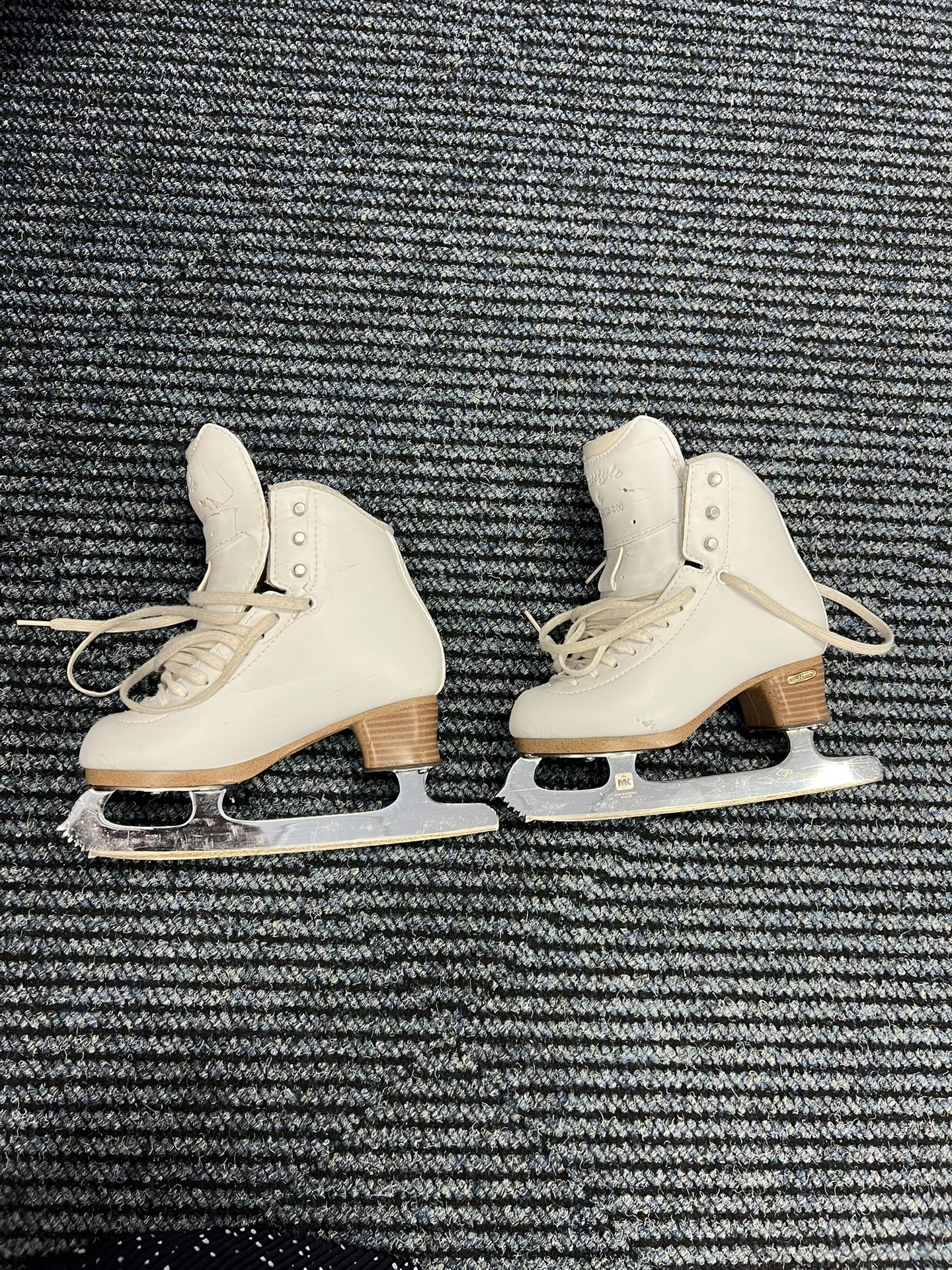 Jackson Freestyle Figure Skating Boots Size 2