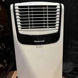 Honeywell 9,000 BTU Compact Portable Air Conditioner, Dehumidifier and Fan, White and Black, MO08CESWK6