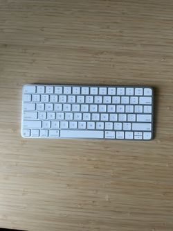 Apple Magic Keyboard