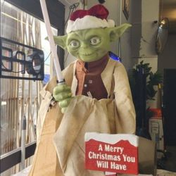 Star Wars Animated Yoda Halloween/Christmas Outdoor Decor
