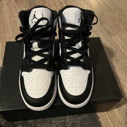 Air Jordan 1 Mid Size 5y