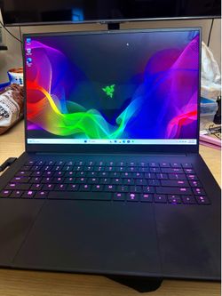 RTX 5090 OLED – Razer 16 | AI 9 HX 370 | 64GB DDR5 | 4TB SSD | 2K 240Hz