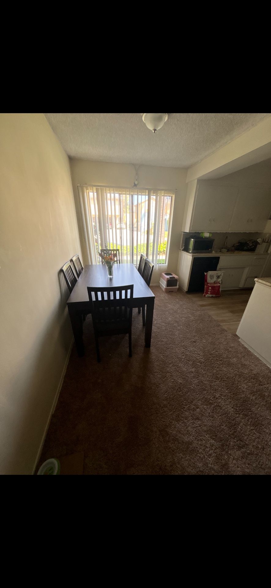 Dinning Table