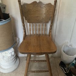 Rotating Oak Bar Chair