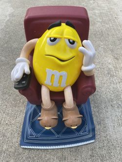 m&m Dispenser