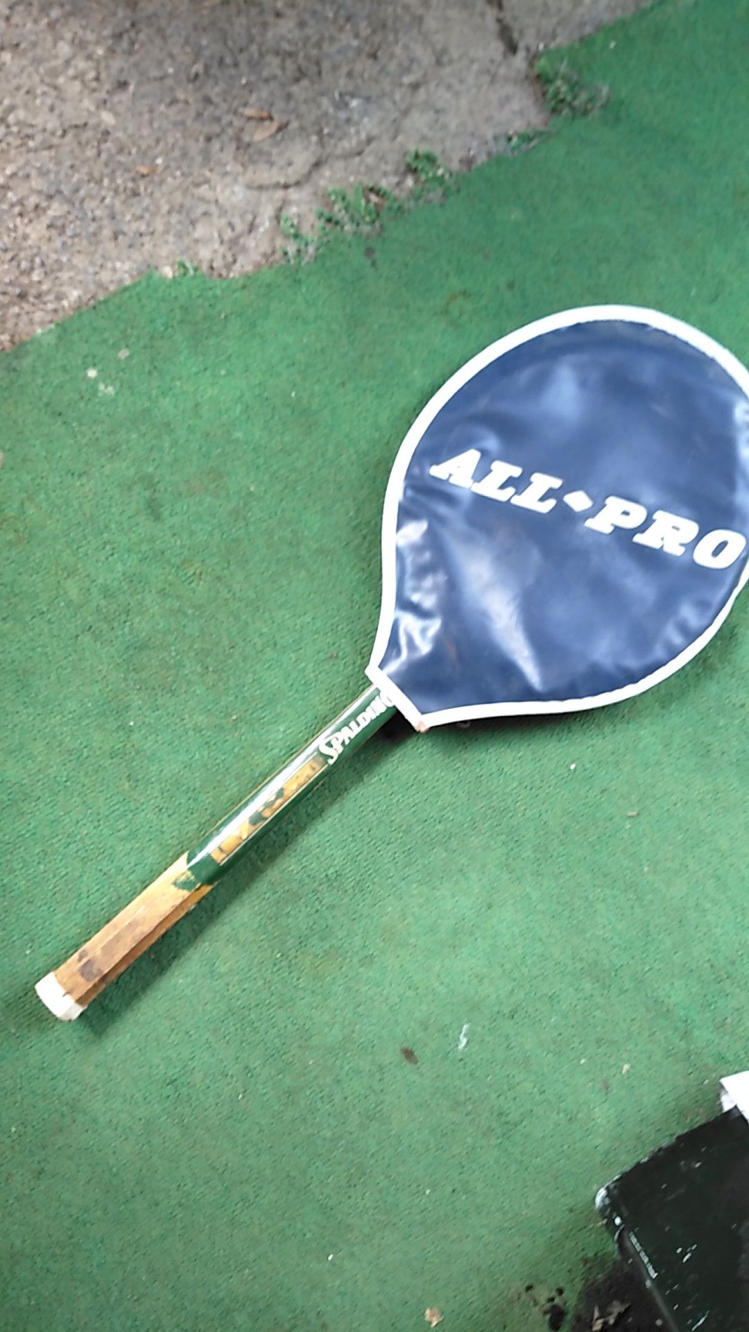 Spalding impact 222 wooden tennis racket