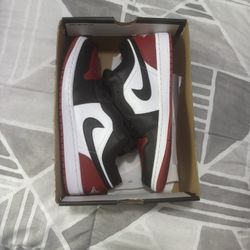 Jordan 1 Low