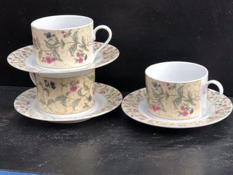Design PAC Inc Floral Design Teacups and Saucers