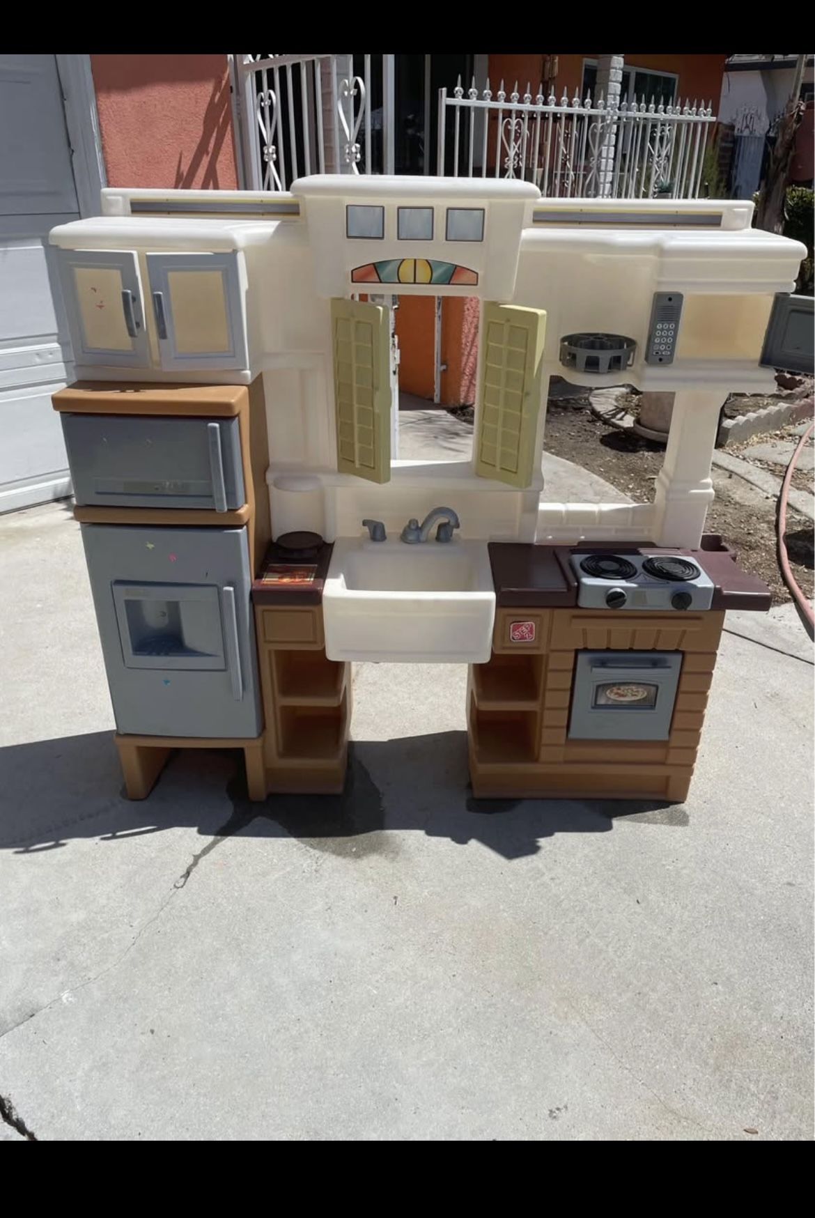 Big Kitchen For Little Toldder