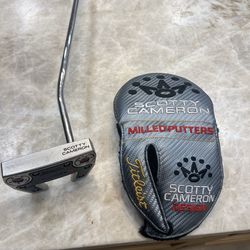 Scotty Cameron SC FUTURA X5 Right-Handed Putter 34in Steel shaft
