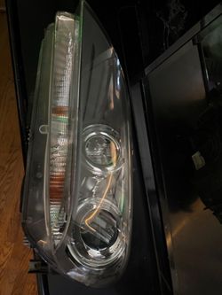 BRAND NEW OEM BMW 6 Series Left Driver Headlight – AHL Xenon – (contact info removed) / (contact info removed)2017