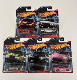 2021 Hot Wheels Walmart Exclusive - Street Racers / Cult Racers (Set of 5)