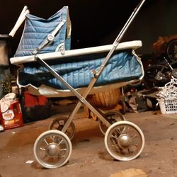 Vintage Welsh Baby Doll Folding Carriage