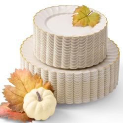 By Madee HEAVYWEIGHT 100 Pc Thanksgiving Plastic Plates for Party – Ivory Scalloped Plates with Gold Trim Disposable Plates for Fall Parties, Weddings