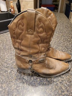 Women size 5 Dingo tan cowboy boots