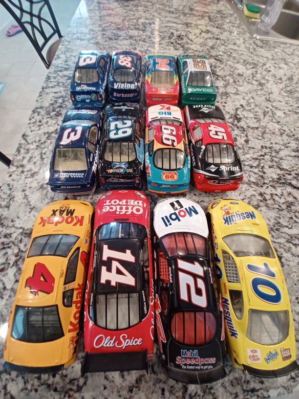 Nascar Die Cast 1/24 Scale  ALL for 15.00