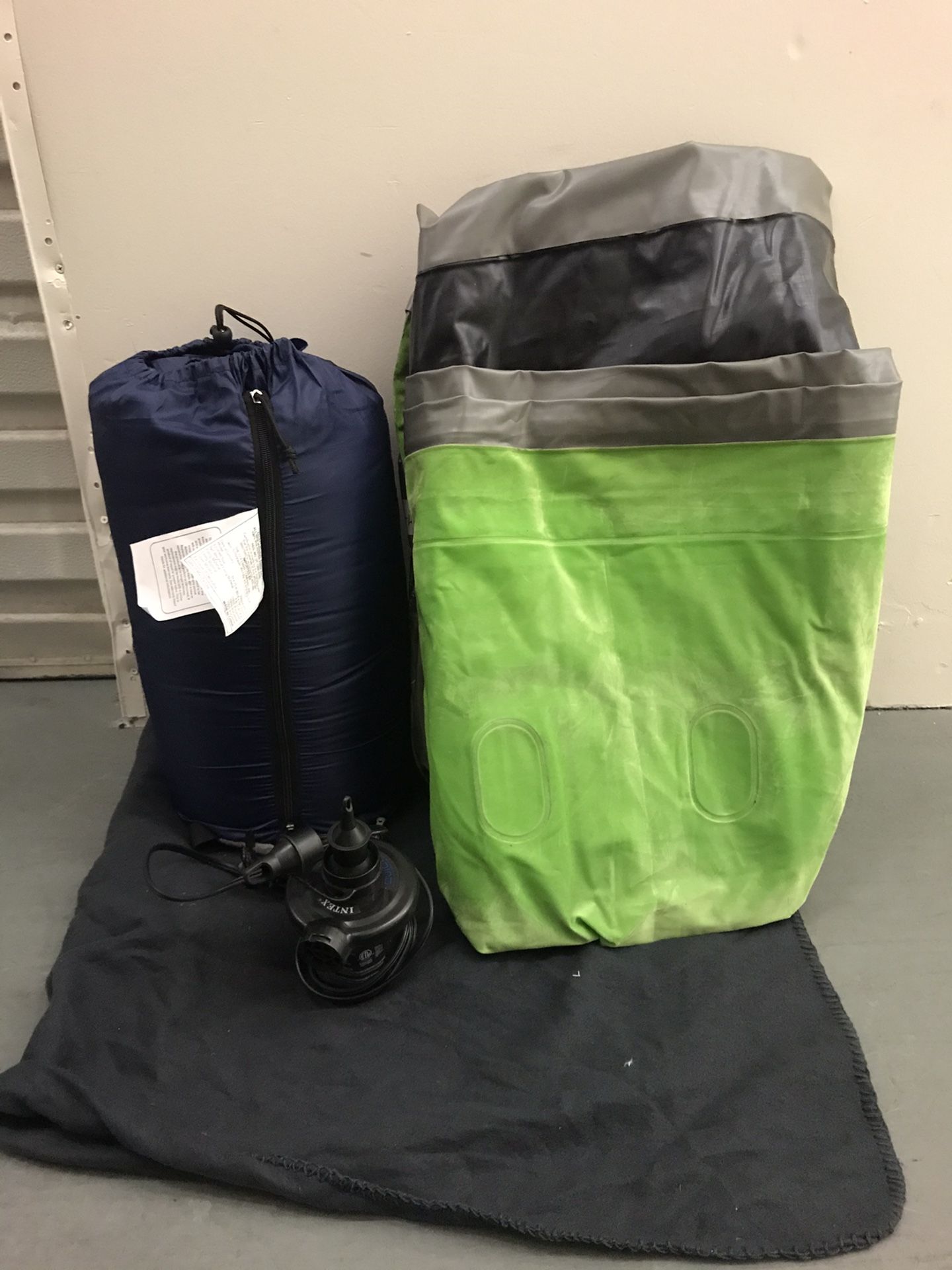 Brand New Sleeping Bag and Twin-size Air bed with pump!!!