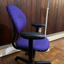 Purple Cloth office  chair