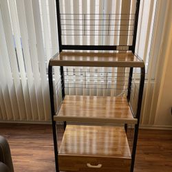 🎁Great looking shelf with microwave electric outlet .. 5 Feet Tall / 25 Inches long / 17 Inches in depth‼️‼️‼️🔥$135 Brand new in box✅🚚Delivery i