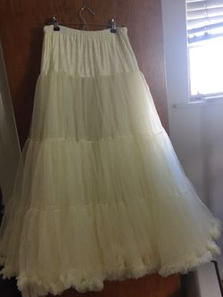 Brand New Ivory Full Length Petticoat - Never Worn