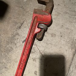 Pipe Wrench 14 Inch