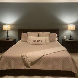 King Size Bed And Furniture 