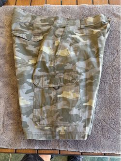 Men’s Shorts 38