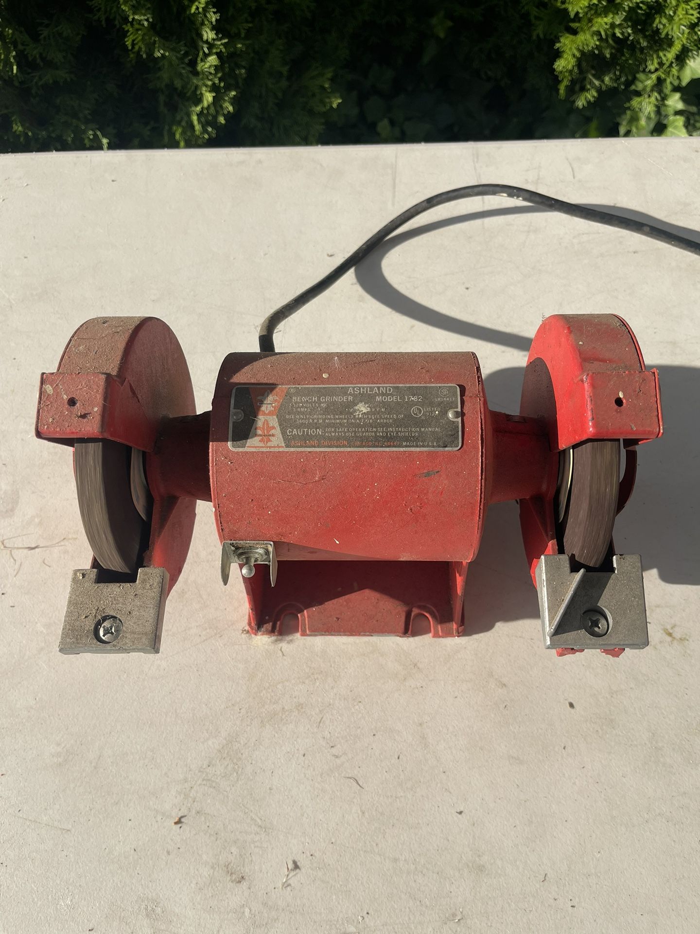 Vintage Ashland Bench Grinder Model 1782 for Sale in Edgewood, WA OfferUp