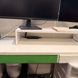 IKEA Micke Desk $30