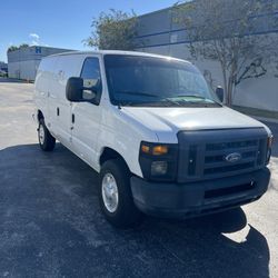 2014 Ford E-250