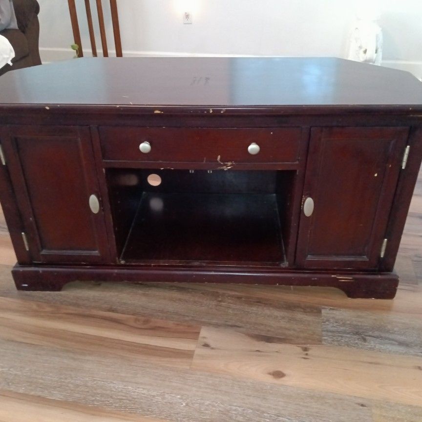 TV Table Ready
