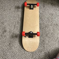 Like New Complete Skateboard With Ace Trucks Af1