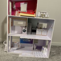 Rainbow High doll House 