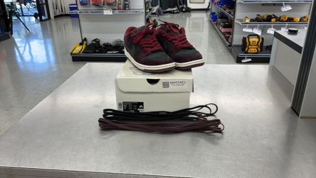 Nike SB Dunk Low Pro x Riot Skateshop 'Mahogany and Team Red' Men’s size 9.5 WITH BOX